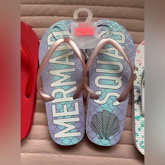 Colorful kids justice and children’s place 3 Flip Flop Set size 3/4 and 2/3 NWT - Picture 3 of 8
